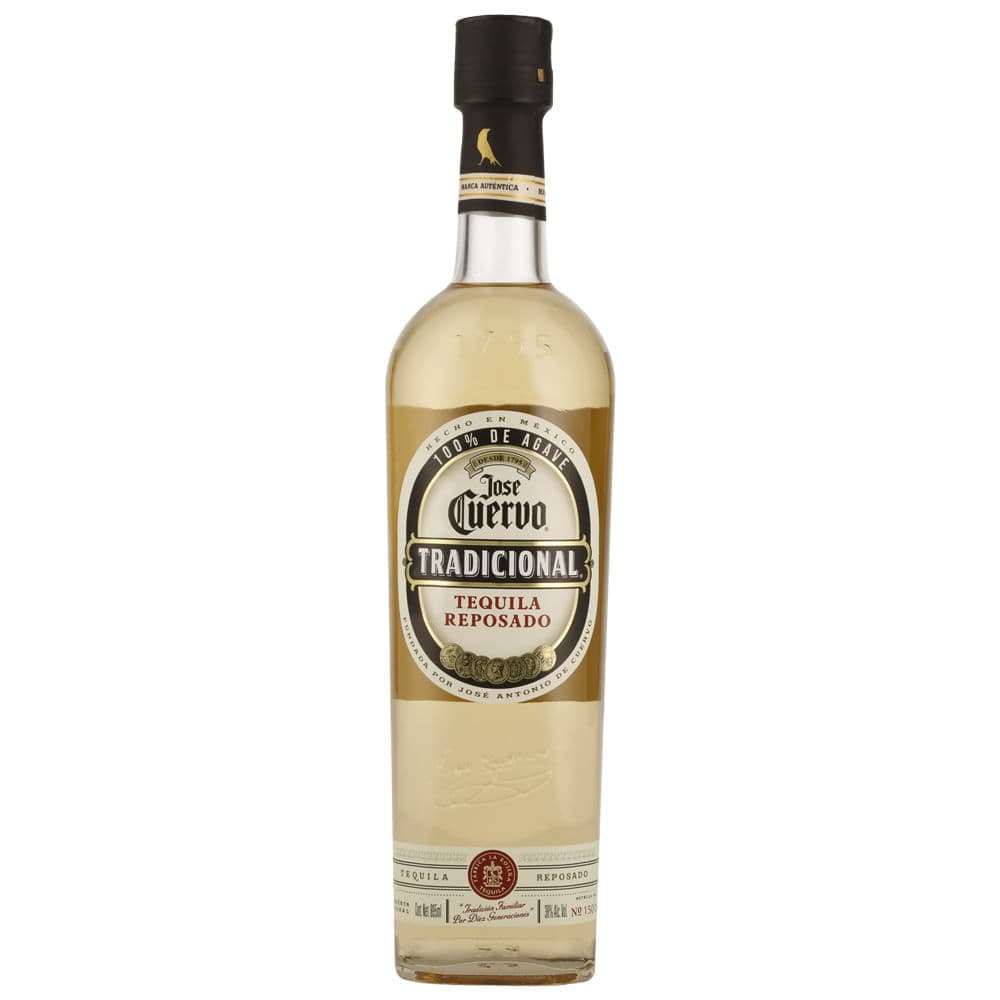 José Cuervo Tradicional Tequila Reposado 100% Agave 695 ml