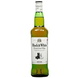 Black & White Whisky 700 ml
