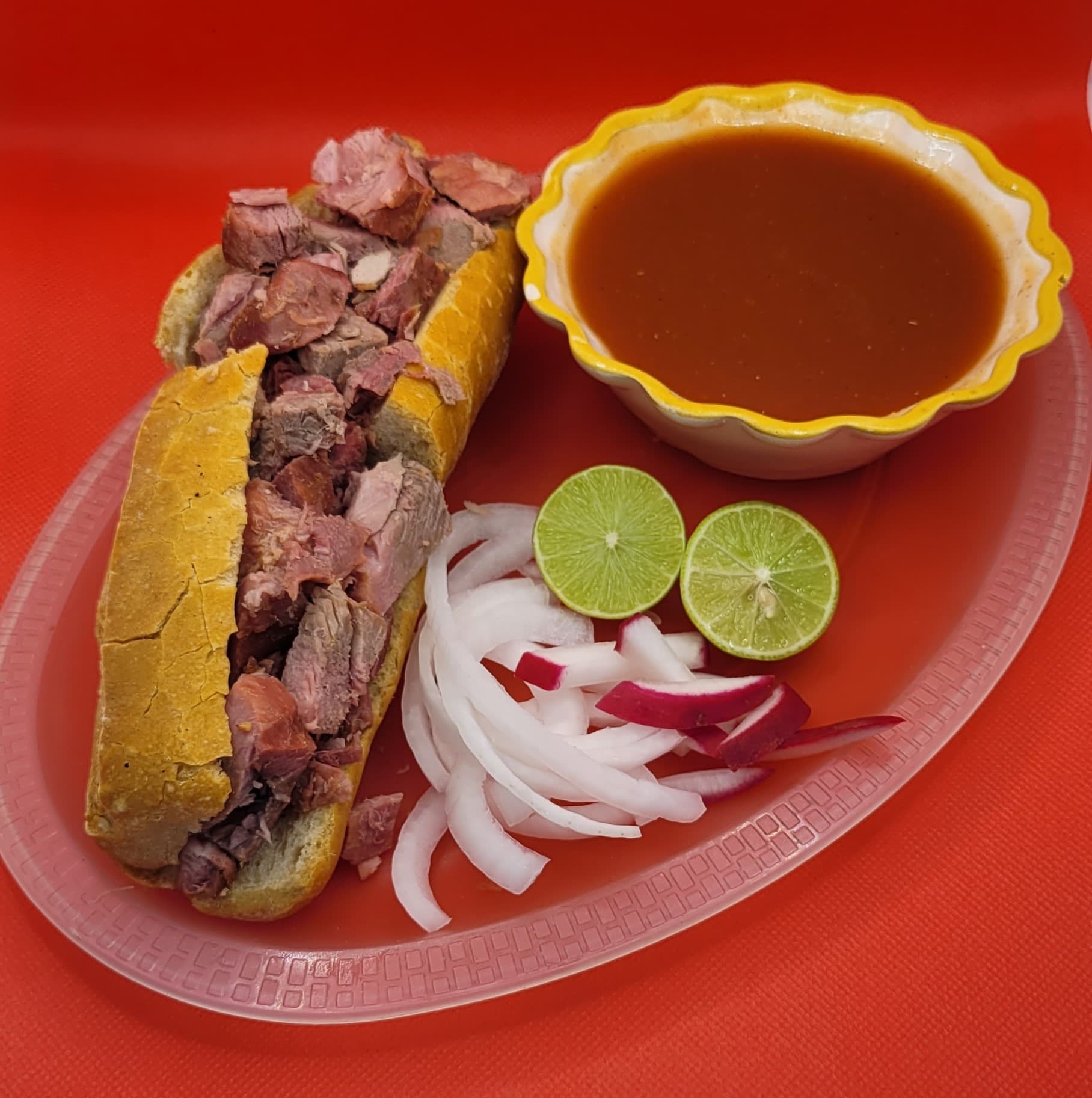 Torta de Carnitas