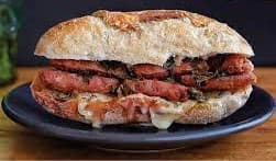 Baguette de Chorizo con Queso