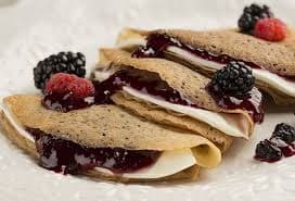 Crepa Mermelada de Frambuesa con Philadelphia