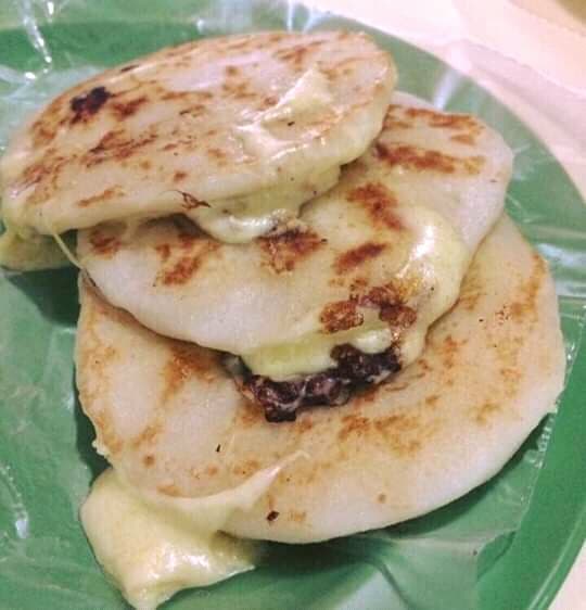 Pupusa Mixta