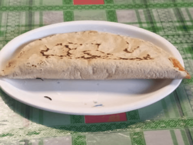 Empanada de Papa con Chorizo