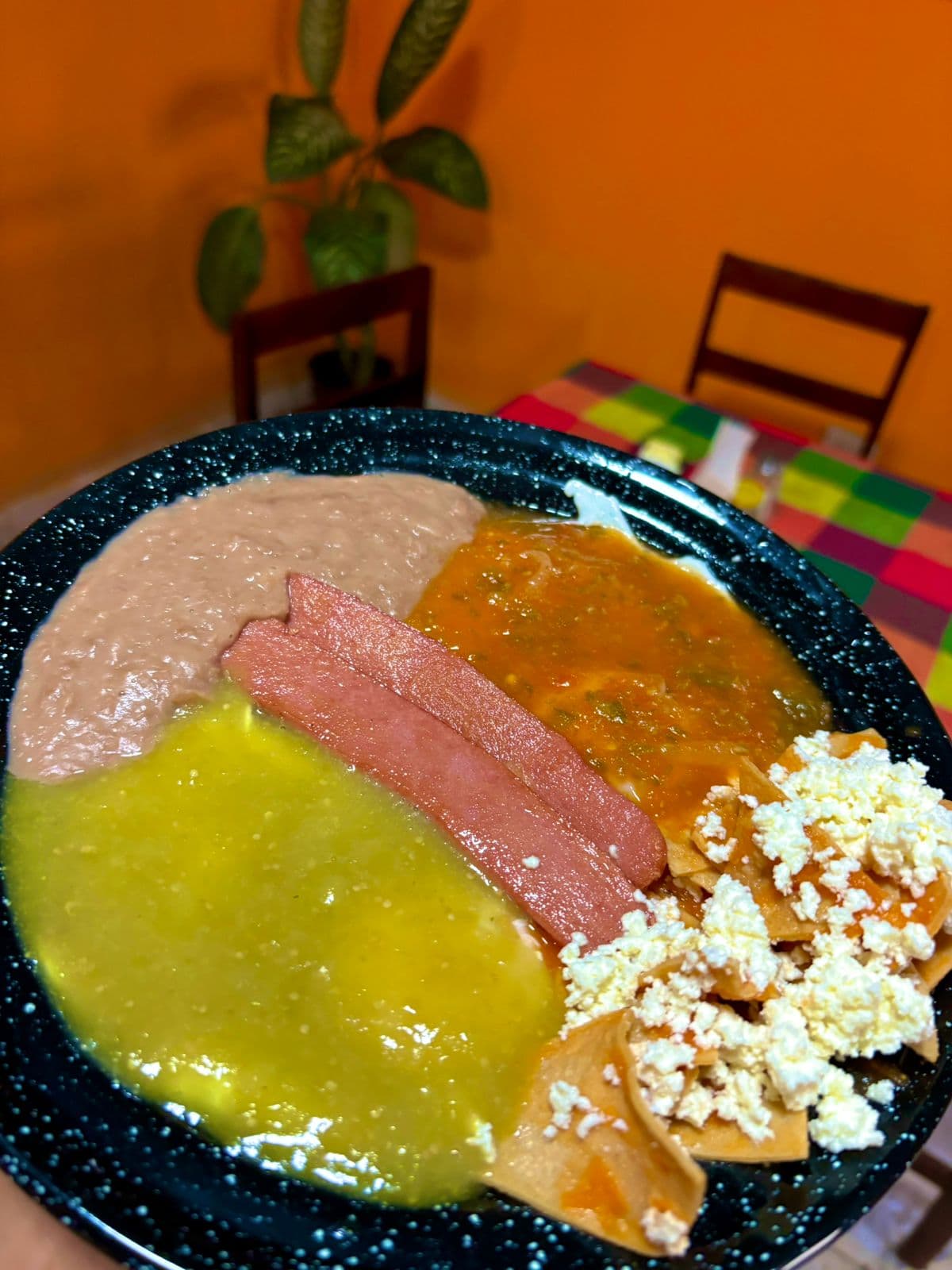 Huevos Divorciados