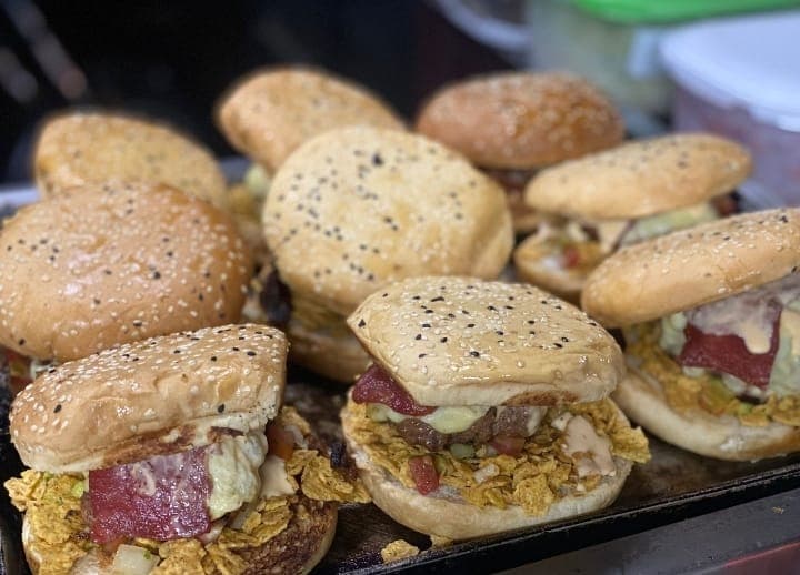 Combo Hamburguesa Sencilla+Gaseosa Postobón 250ml