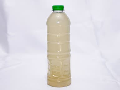 Agua Natural de Pepino con Limón