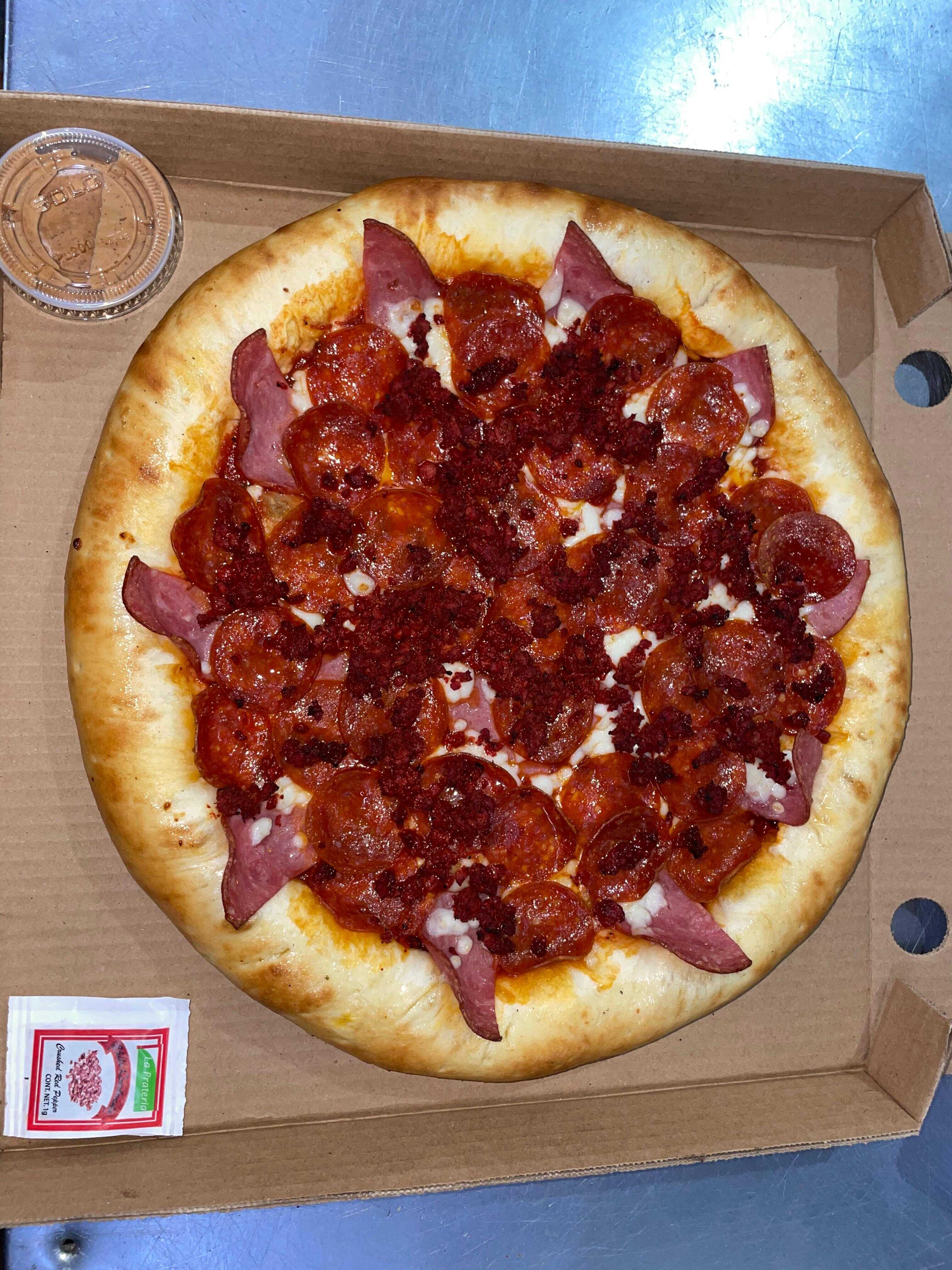 Pizza Extra Grande 16" 3 Ing. (Antes Poperyes Pizz