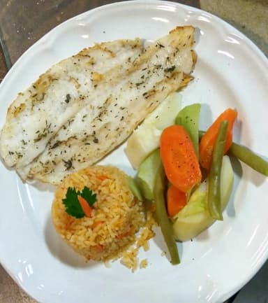Filete de Pescado al Ajillo