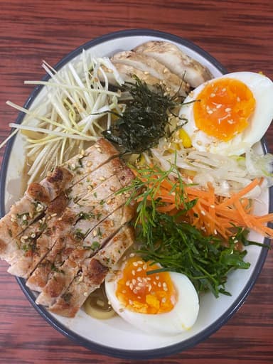 Combo Ramen de cerdo + Gaseosa 250 ml