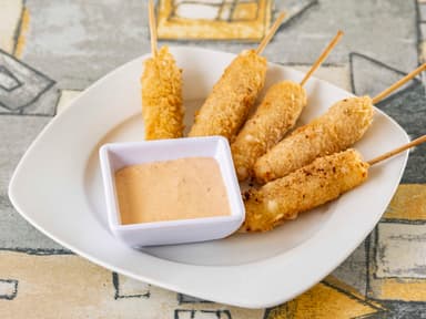 Kushiage Queso