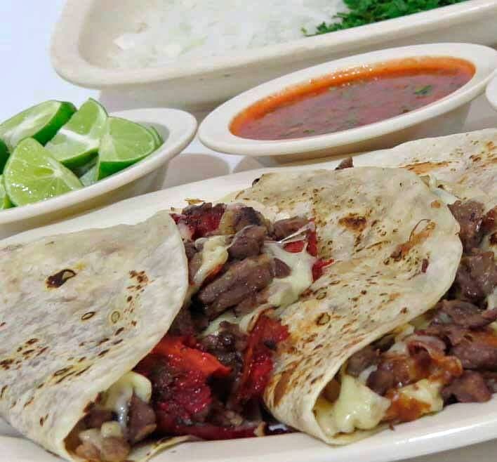 Taco de Harina Bistec