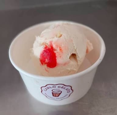 Chocolate Blanco Amareta y Cereza
