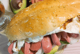 Torta de SalchiQueso
