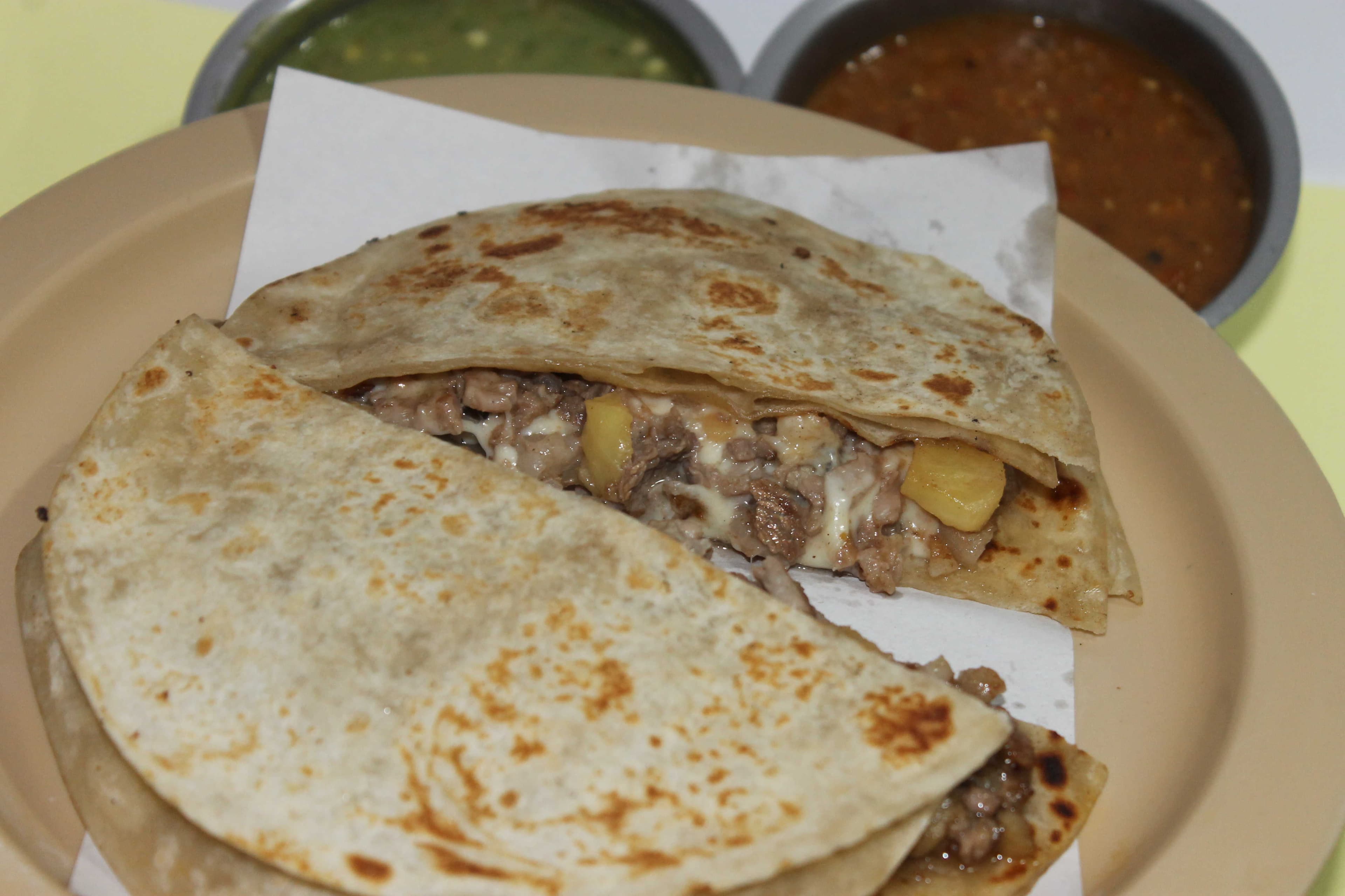 Gringa de Bistec