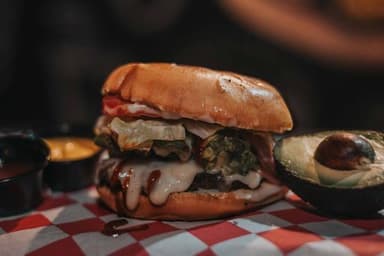 Hamburguesa Especial La Chávez