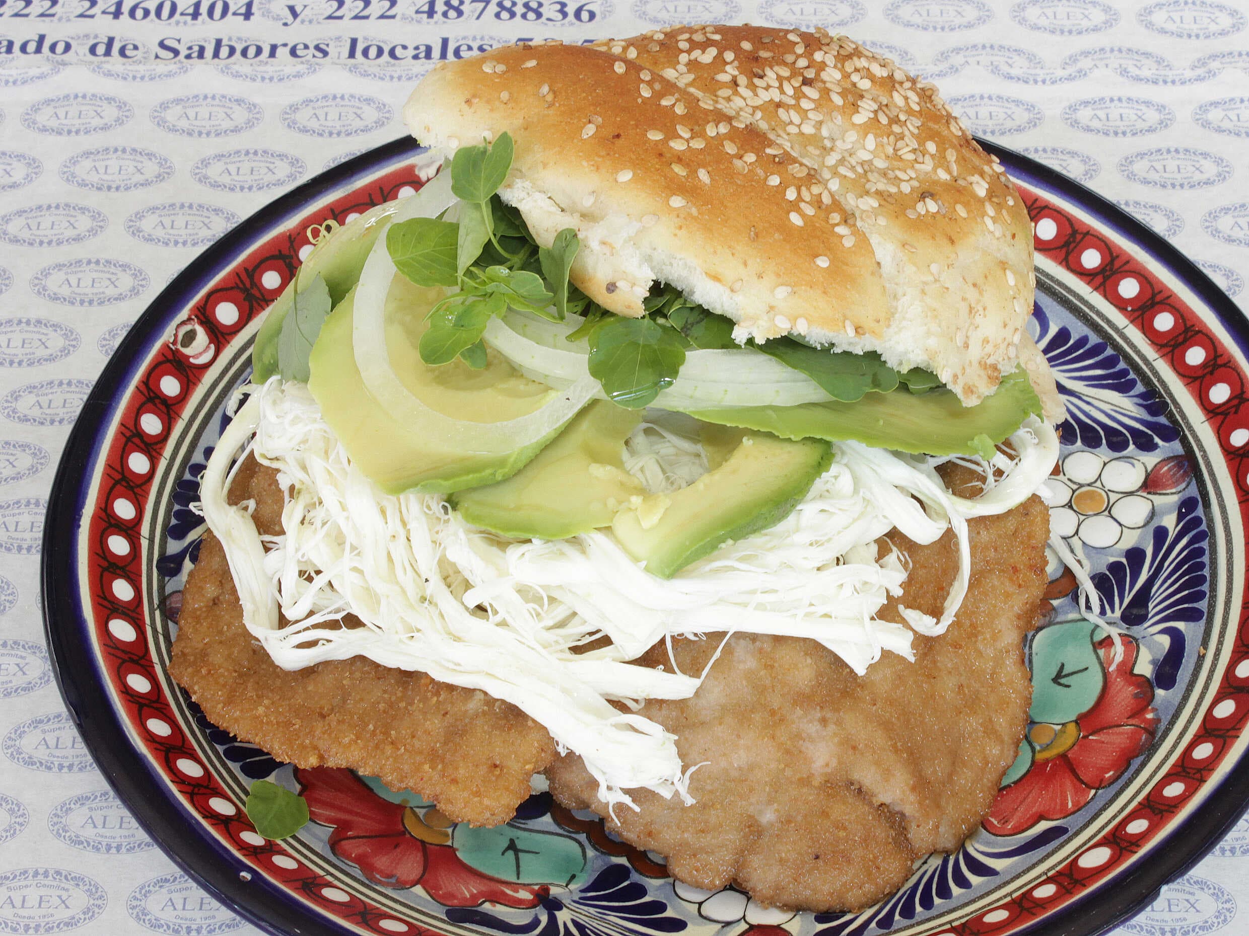 Cemita de Milanesa de Res