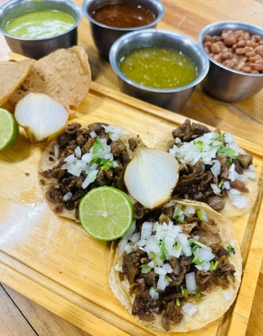 Taco Chico de Tripa Res