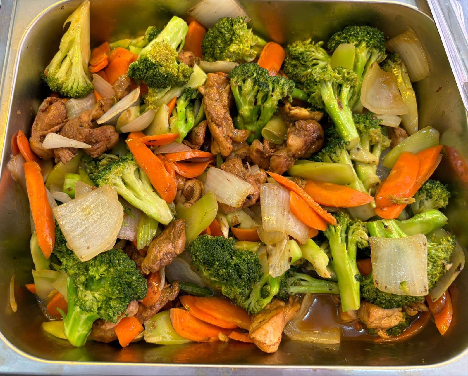 Pollo con Verduras