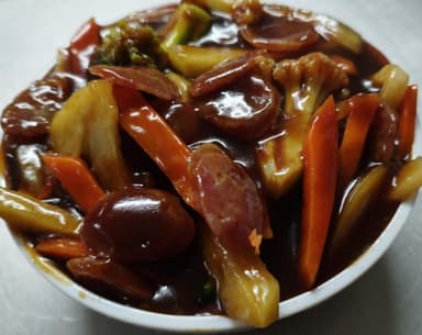 Chop Suey con Lechón y Vegetales