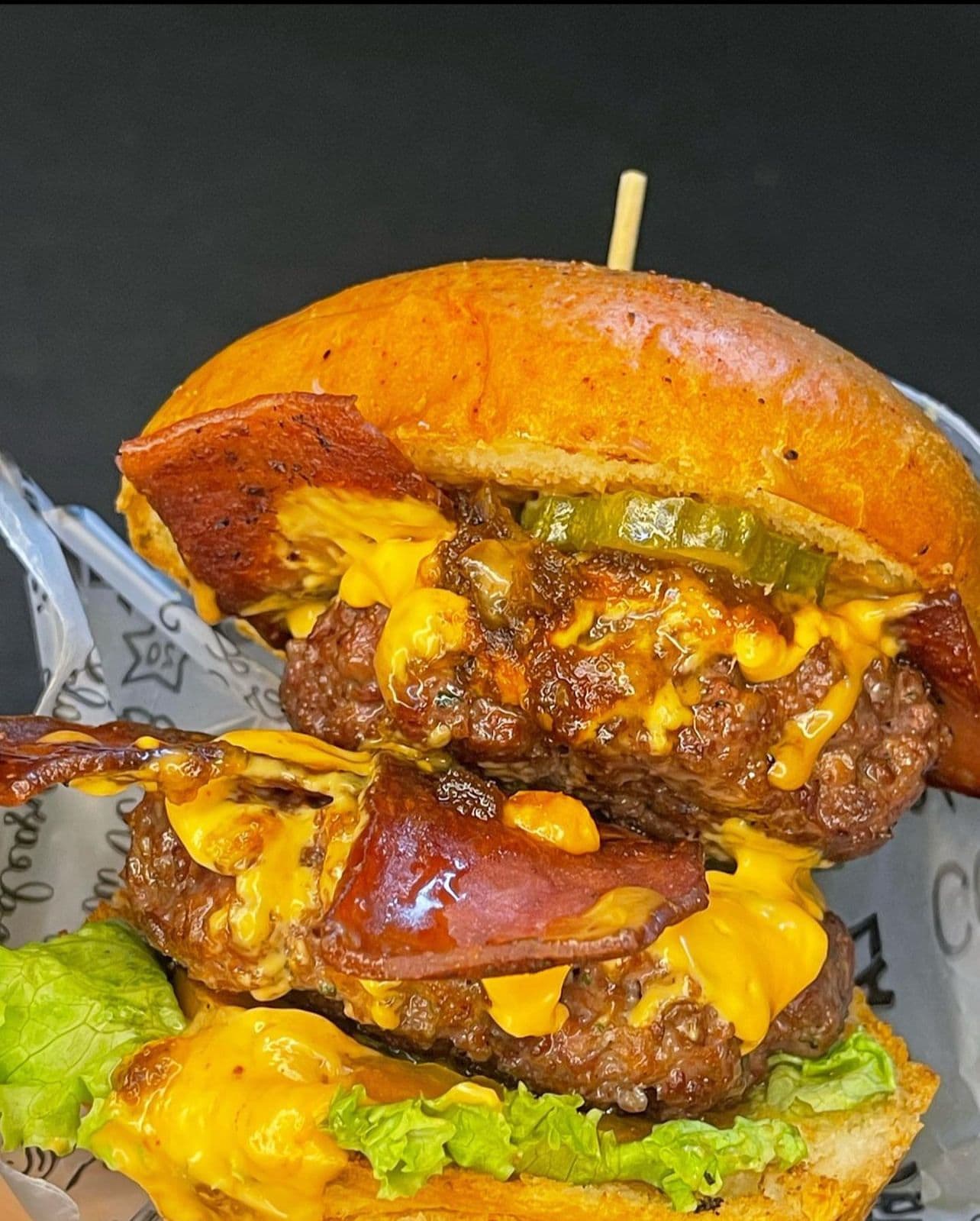 Hamburguesa Monumental