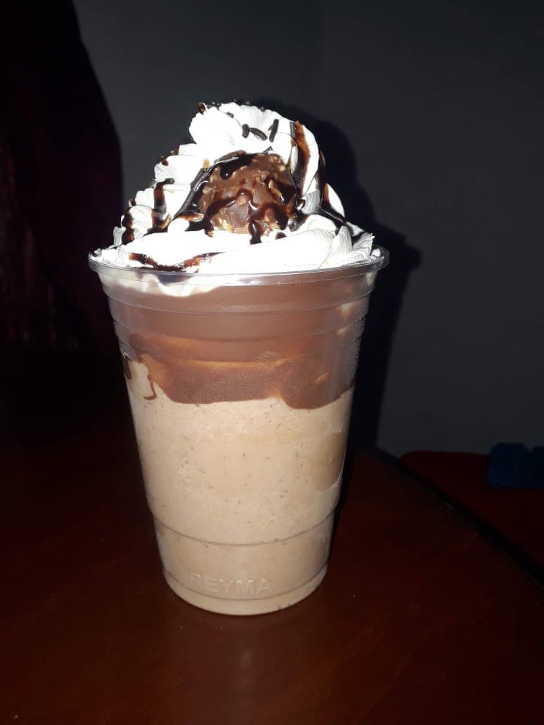 FRAPPE FERRERO ROCHER 16 OZ