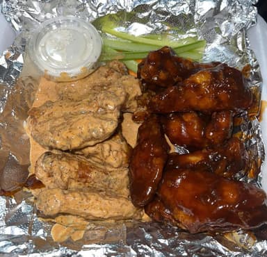 Alitas o Boneless (12 Pz) y papitas a la francesa