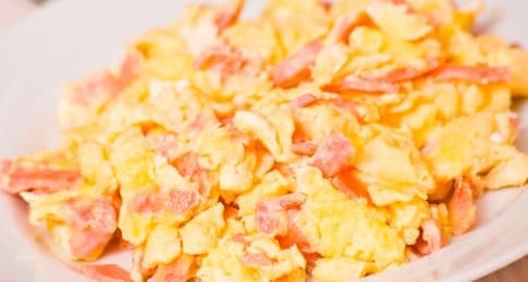 Huevos con Jamón+Hot Cakes