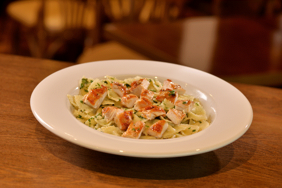 Pasta Al Cilantro con Pollo a los Cítricos Mediana