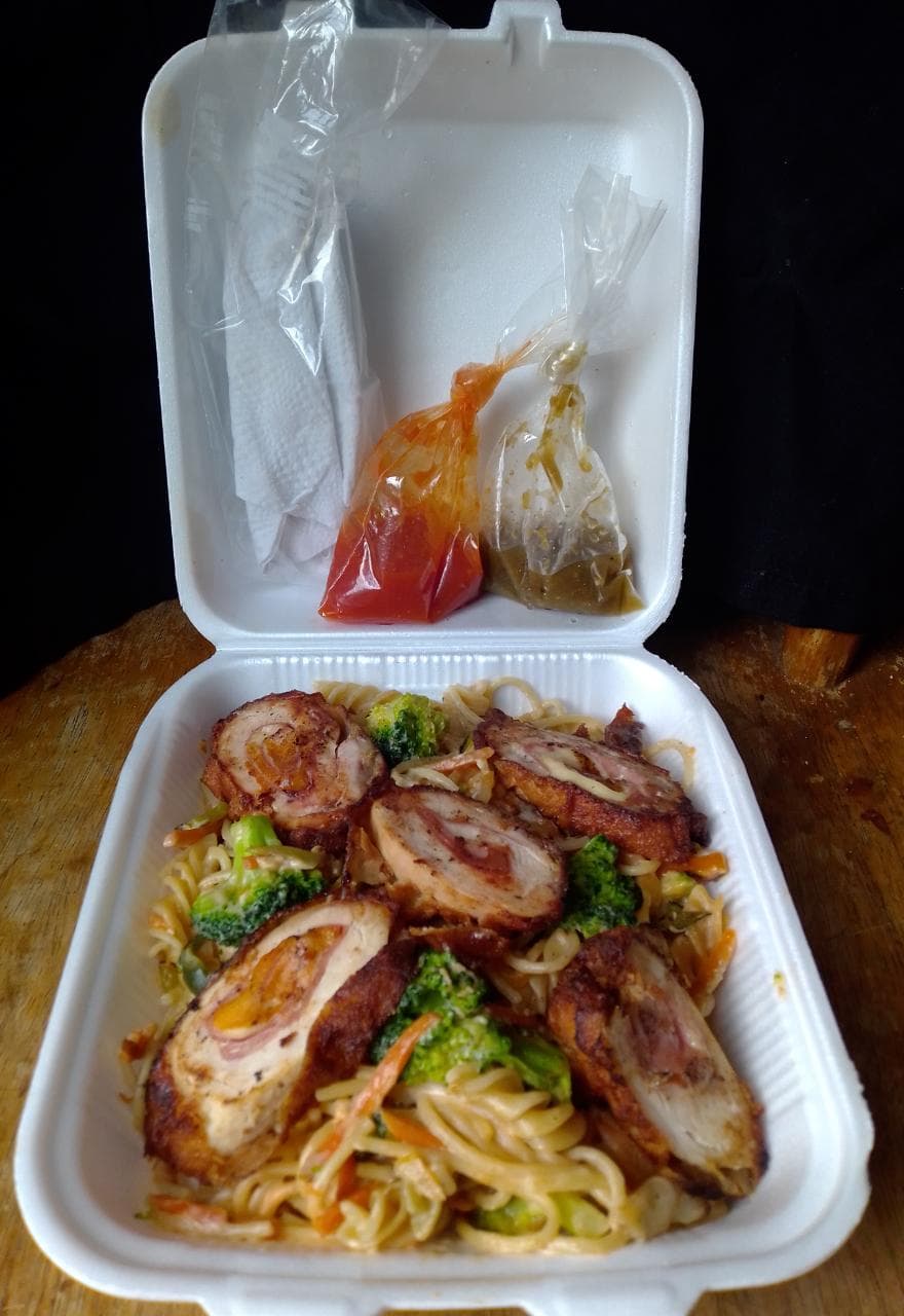 Le Cordon Blue con Pasta y Vegetales Promo