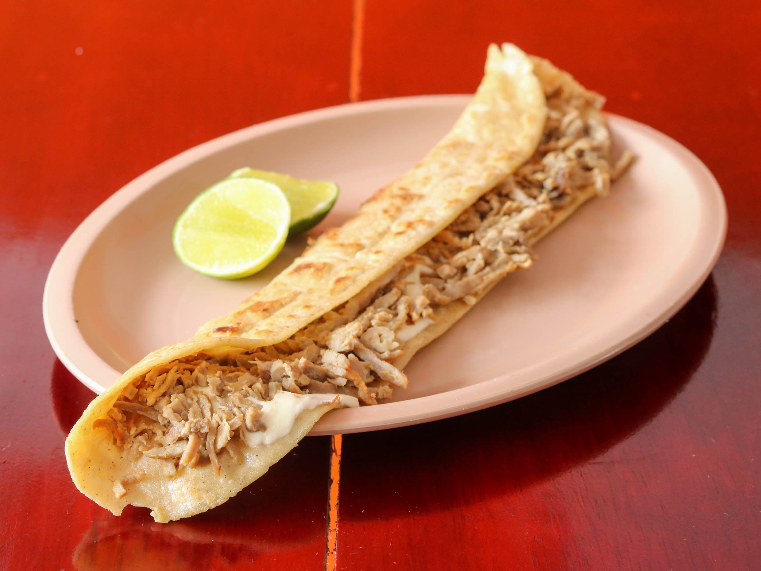 Quesadilla Gigante de Res
