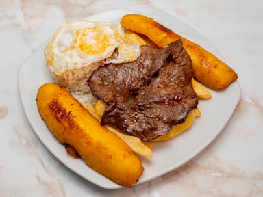 Bistec a Lo Pobre