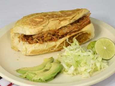 Torta de Deshebrada