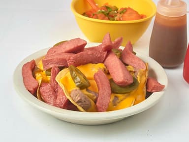 Salchinachos