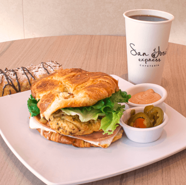 Combo Croissant de Pollo
