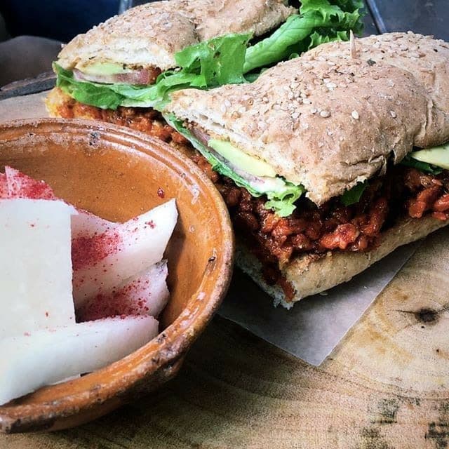 Baguette Ranchero