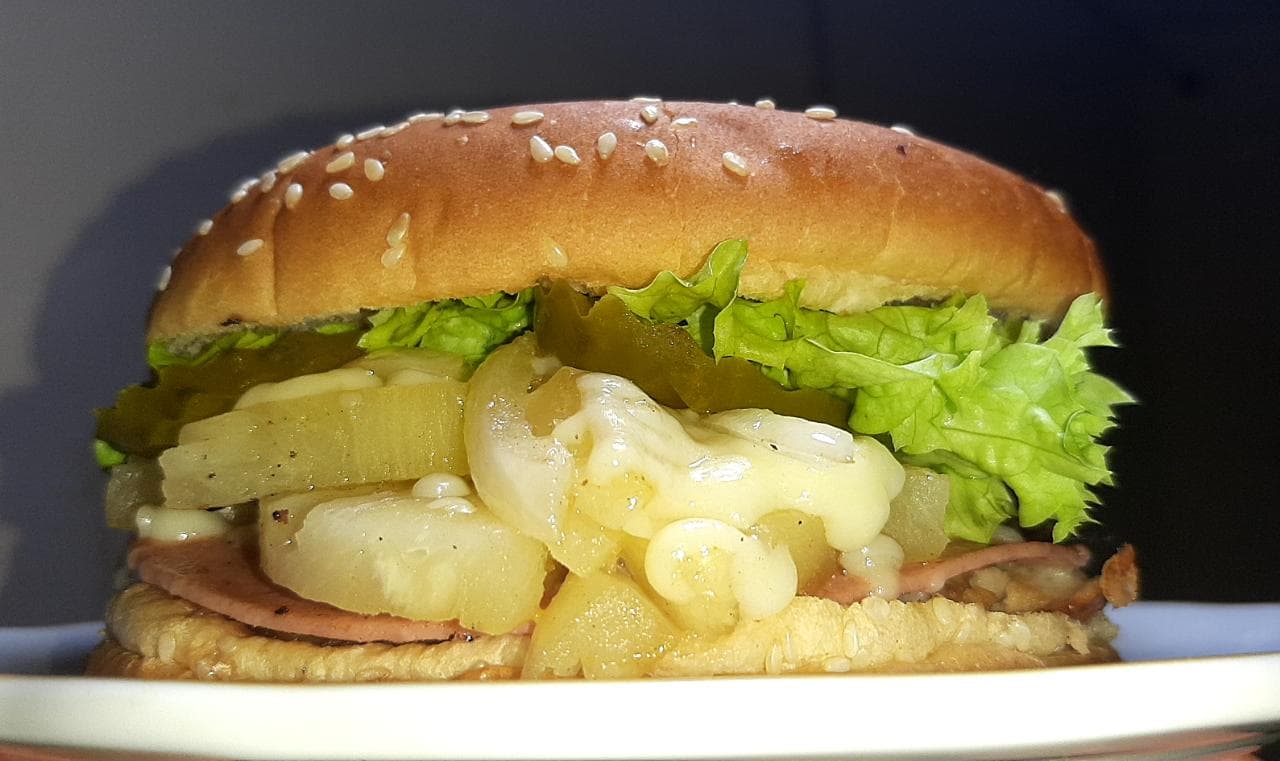 Hamburguesa Hawaiana