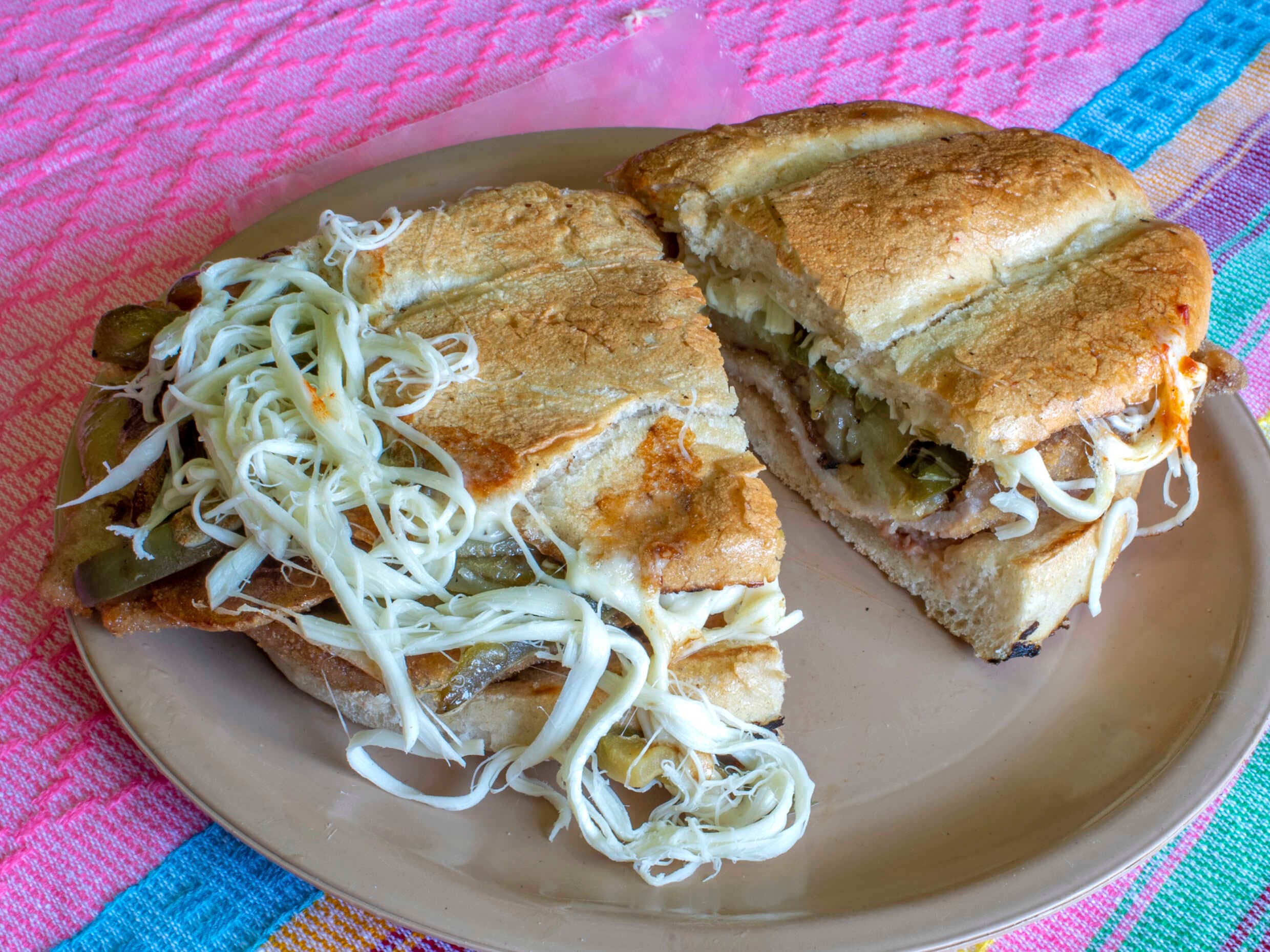 Torta de Salchicha Mediana
