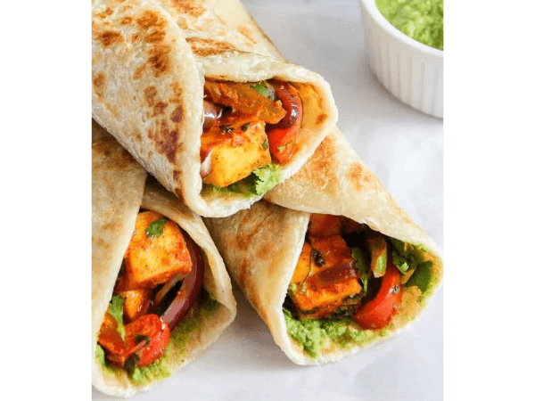 Vegetables Kaathi Roll + Papas + 2 Salsa Chutney