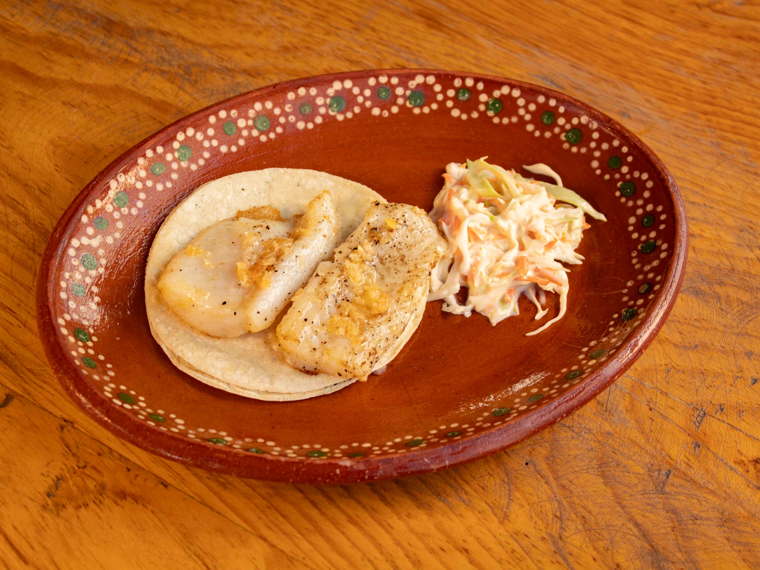 TACO DE PESCADO AL AJO