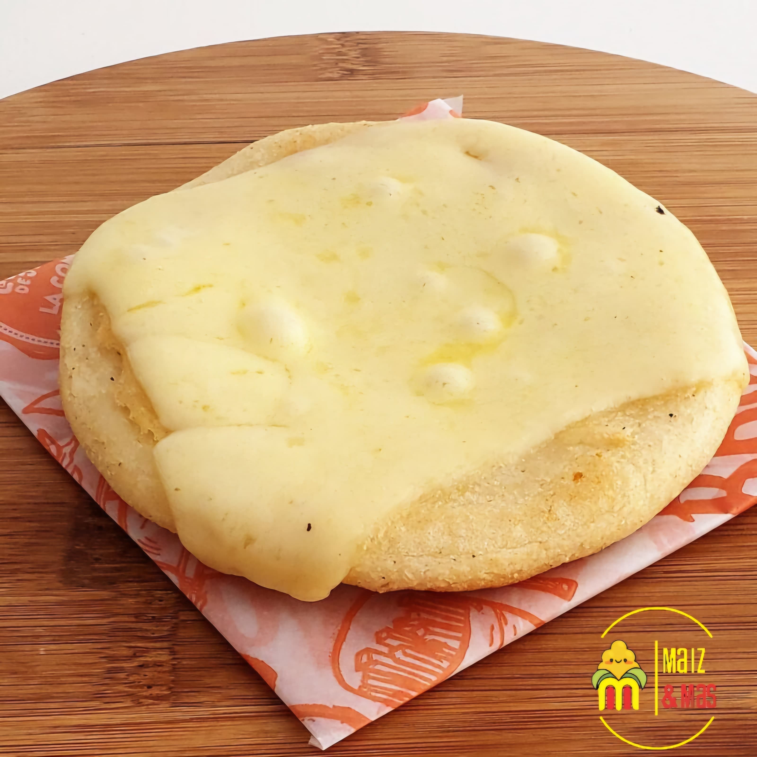 Arepa con Queso