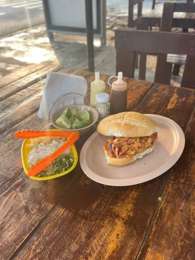torta al pastor con queso
