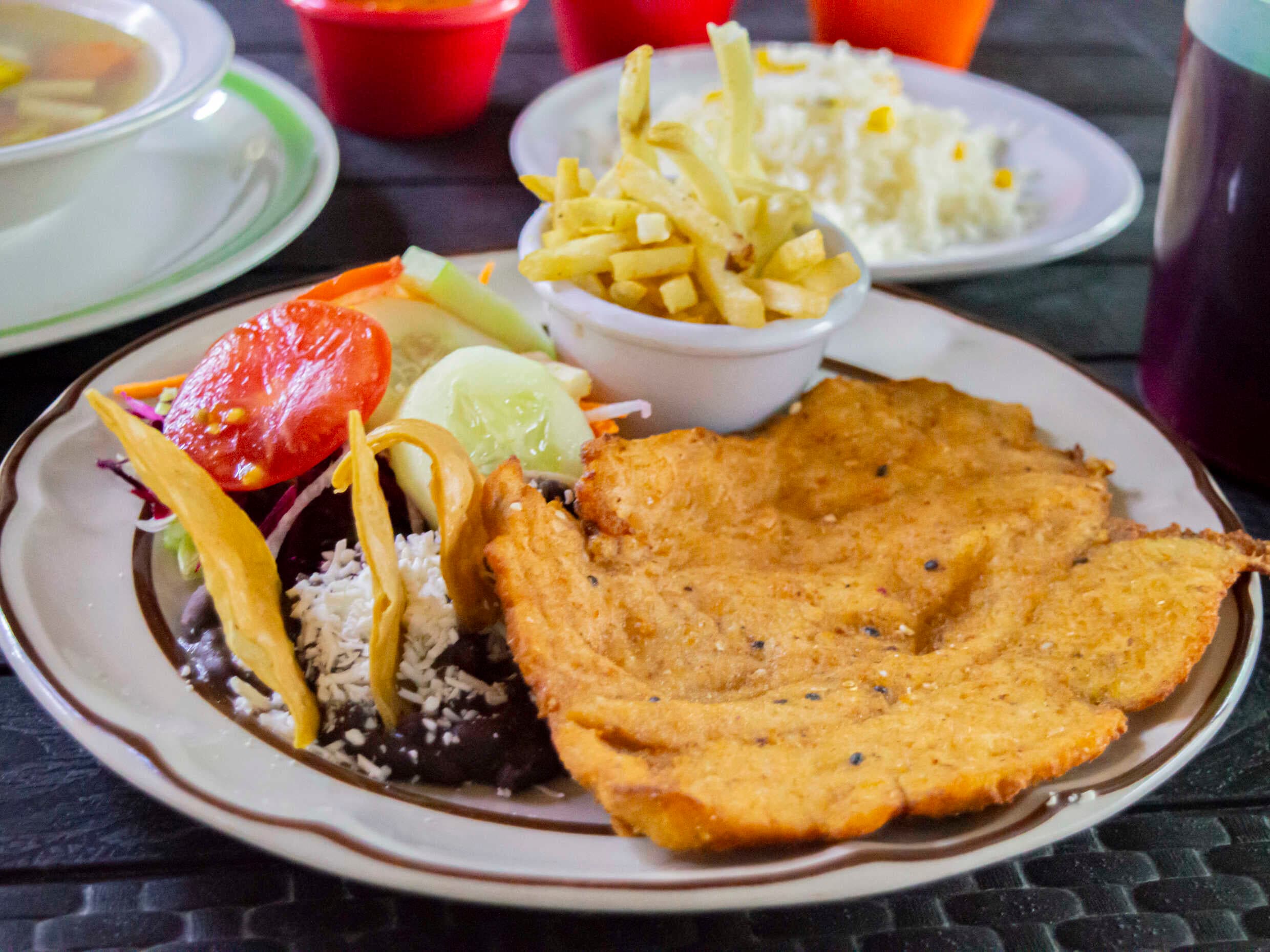 Combo Pechuga Empanizada y Refresco