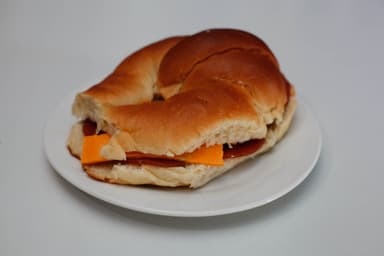 Cuernito de Claveteado