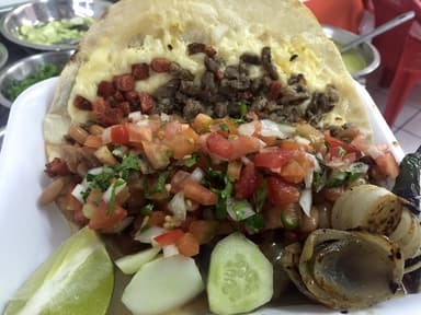 Quesadilla de maíz de Asada
