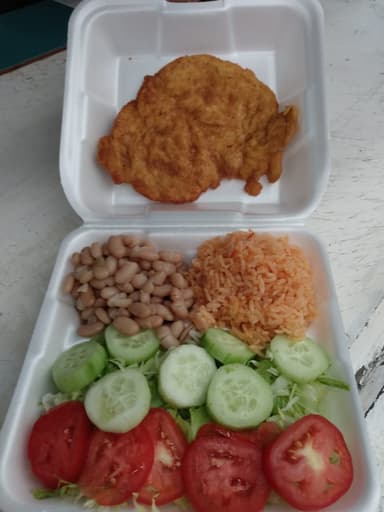 Milanesa de Pollo o Pechuga asada