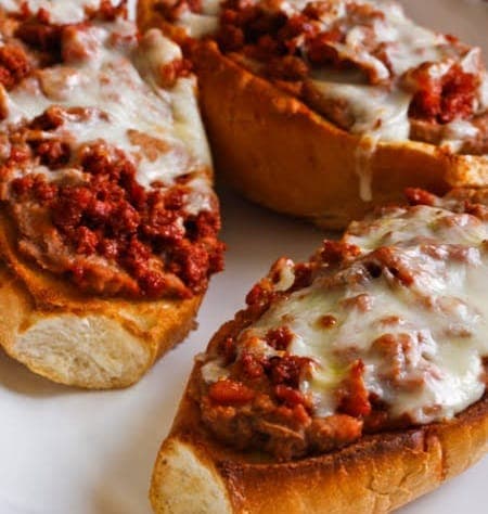 Molletes Naturales con Chorizo