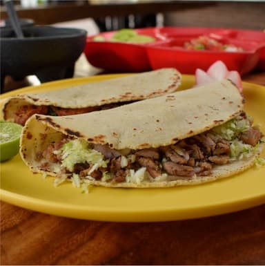 Tacos de Maíz de Asada