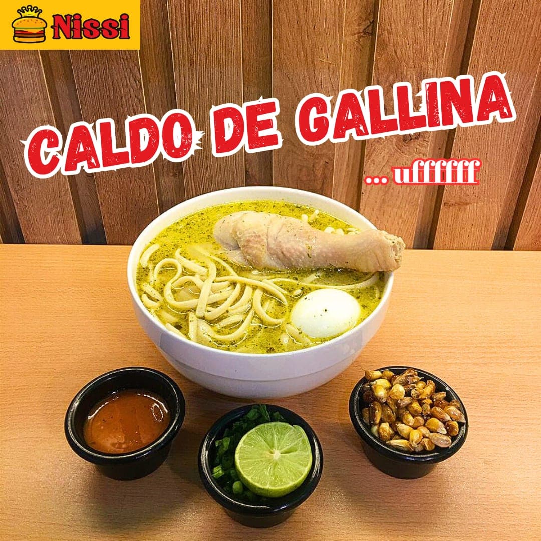 Caldo de gallina tradicional