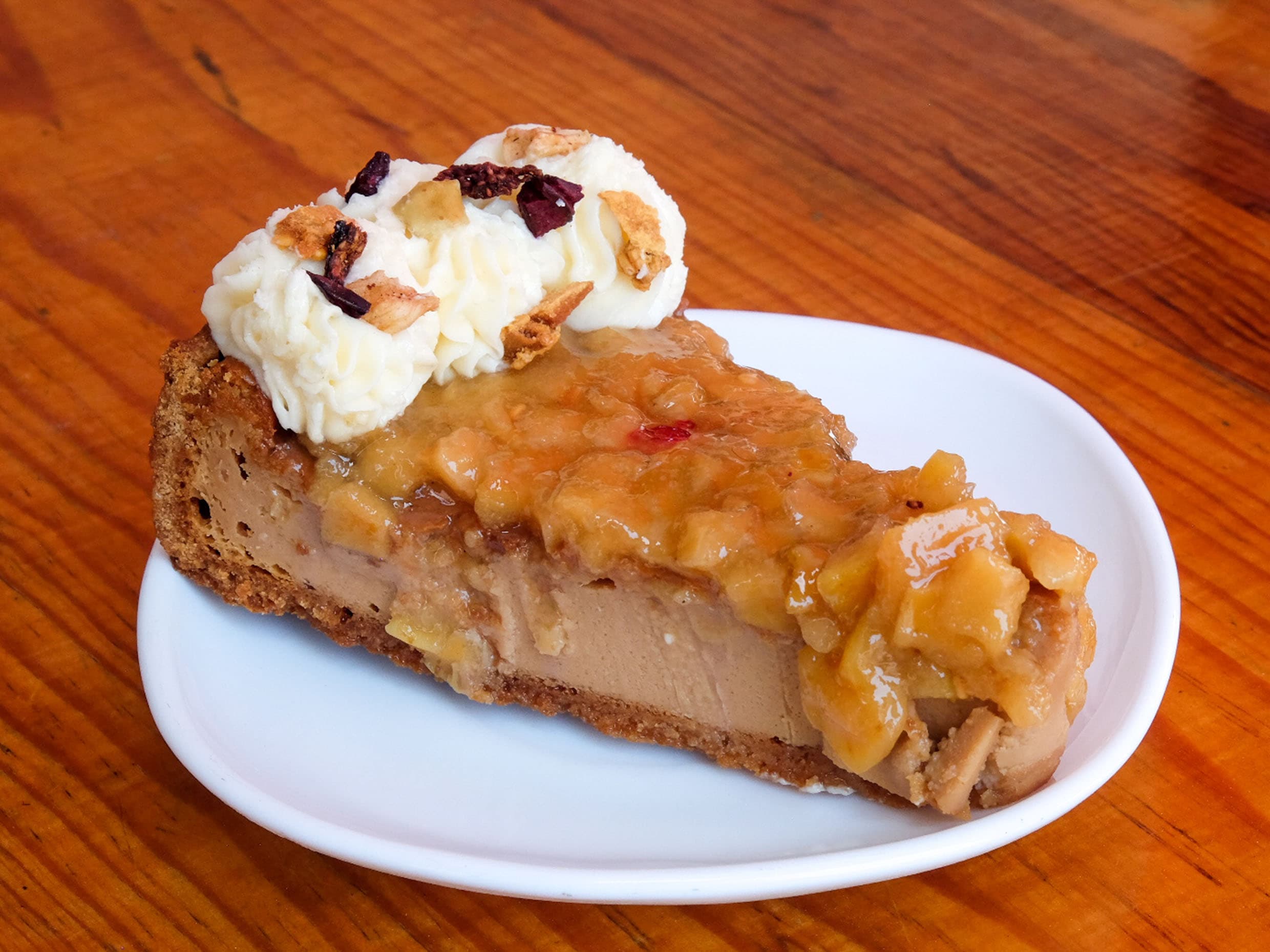 Pay de Dulce de Leche con Guayaba