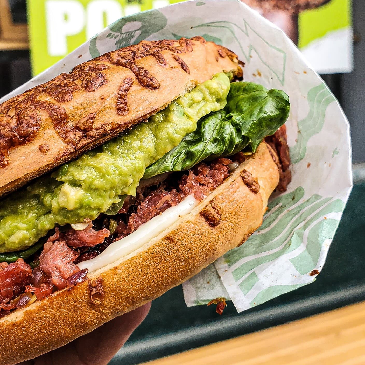 Bagel Avocado bacon